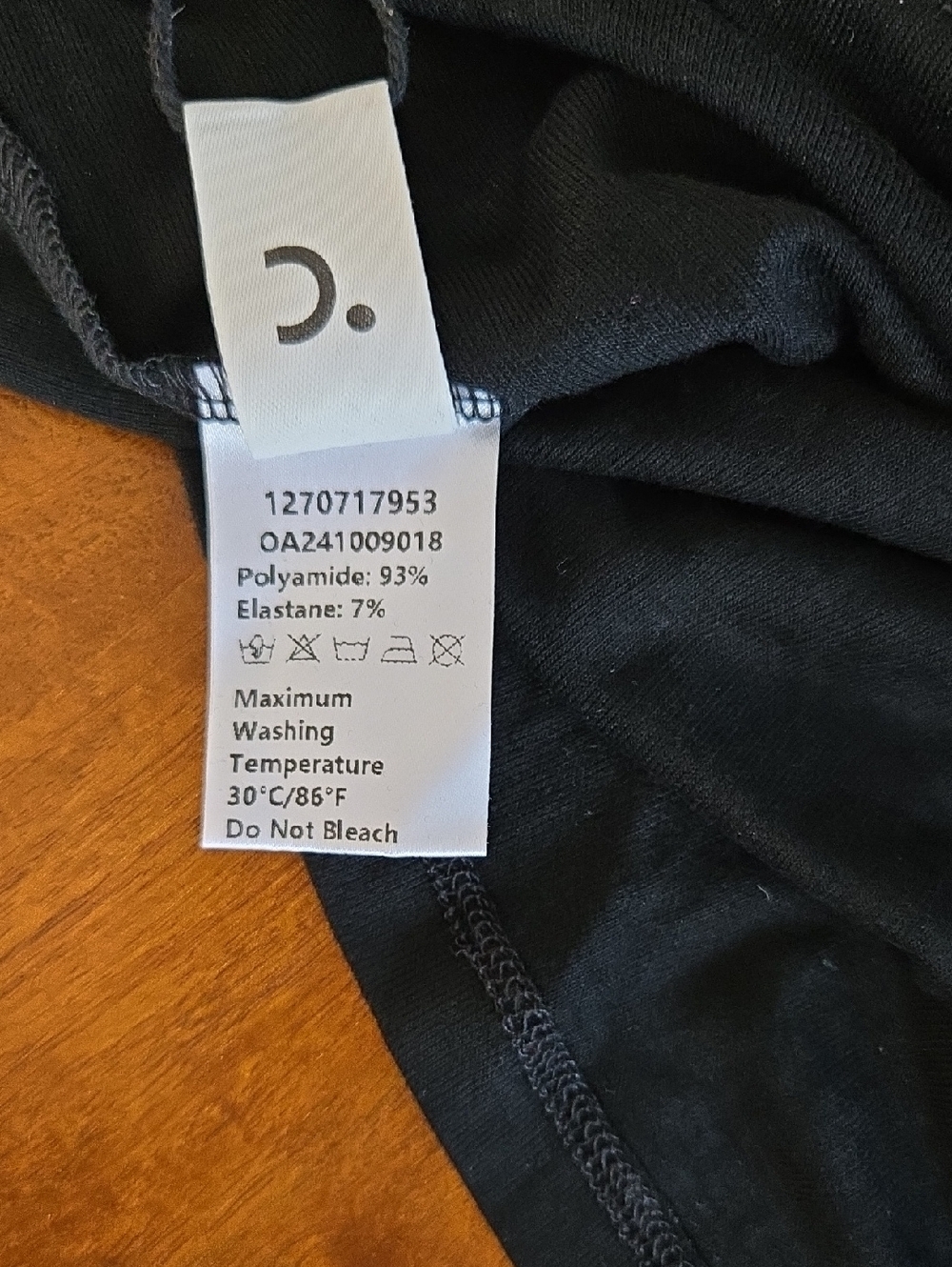 NWT Commense Black Long-Sleeve Mesh Mock Neck Top Size Large - Picture 6 of 6